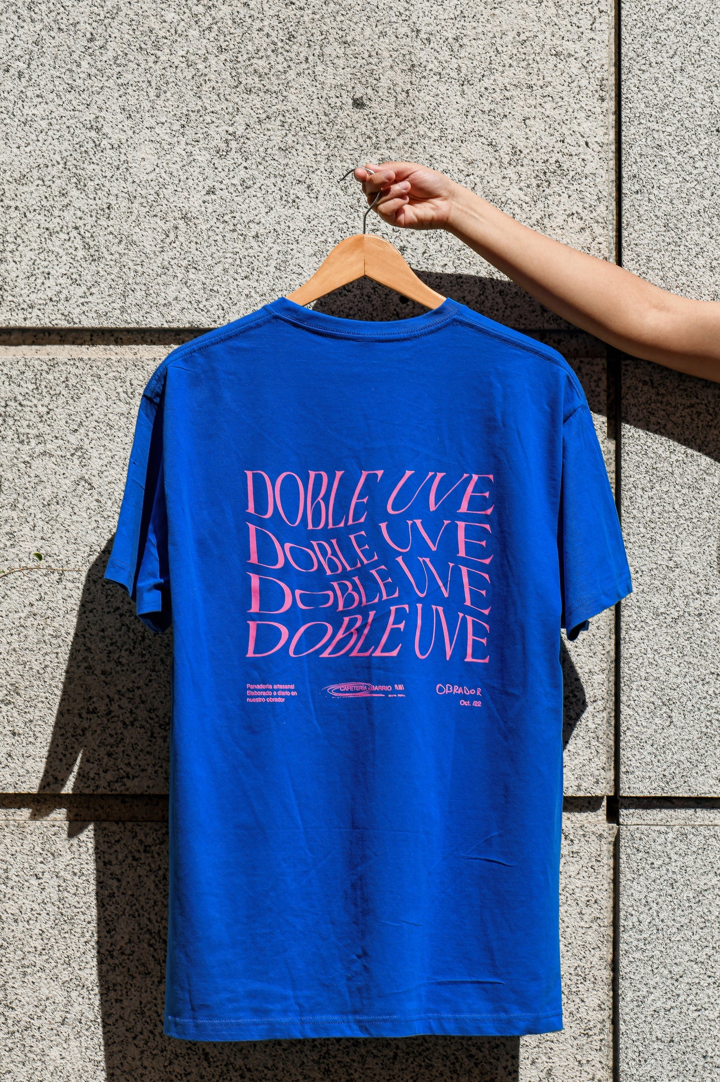 Camiseta doble uve